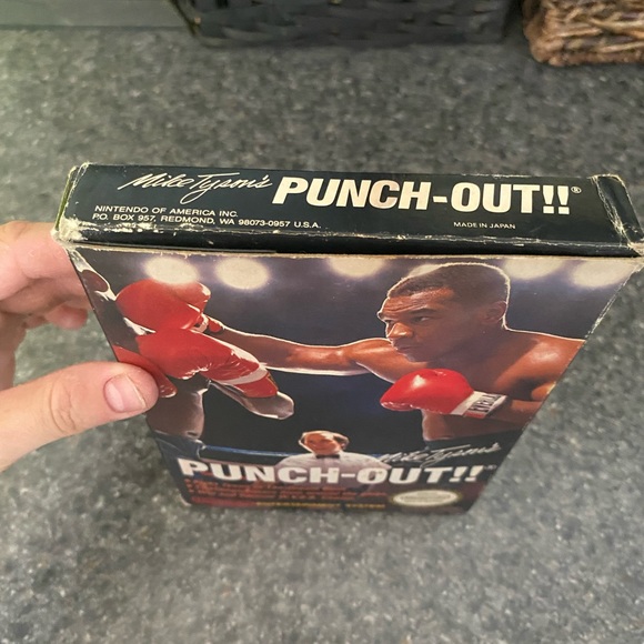 Original Mike Tyson Nintendo Punch Out Game - Picture 5 of 7